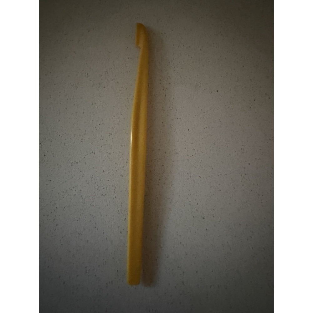 NEW Tupperware Citrus Orange Peeler 727 Yellow 1 Individual Gadget Vintage USA